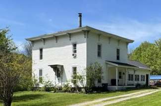 Updated 3,000 Sq Ft Country Home on 5 Acres with Pond | Camden, NY – 1689 Hillsboro Rd.