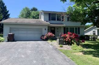 Beautiful Four Bedroom Home in ESM School District – 5831 Coventry Rd. S, East Syracuse