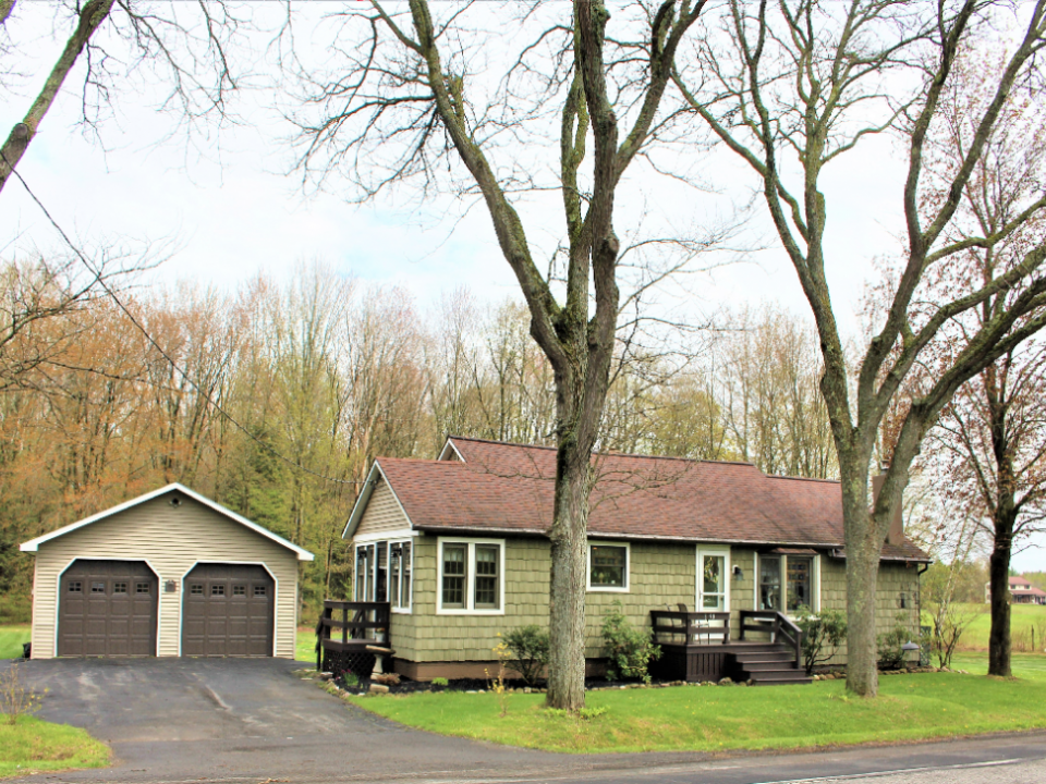 2 Bedroom 1.5 Bathroom Home For Sale Near Camden, NY – 8190 State Route 13 Blossvale, NY