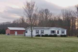 3 Bedroom 2 Bath Ranch Home For Sale – 1385 County Line Rd. Lysander, NY