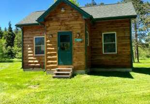 Cozy Snowmobile Cabin For Sale – 26944 Loomis Road, Worth, NY