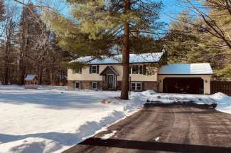 Sprawling Cozy Country Home – 7853 Hall Rd. Cleveland, NY